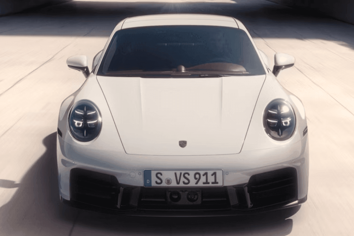 porsche 911 white 2025