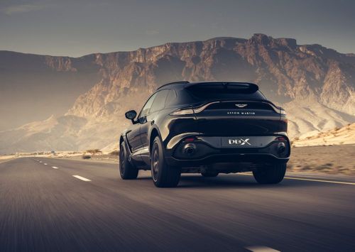 Aston Martin DBX