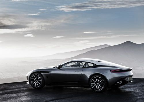 Aston Martin DB11