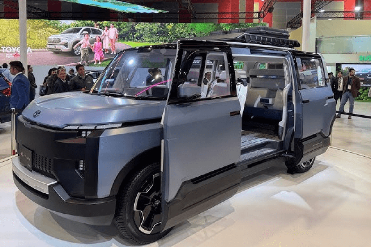 X-Van by toyota- bharat mobility show