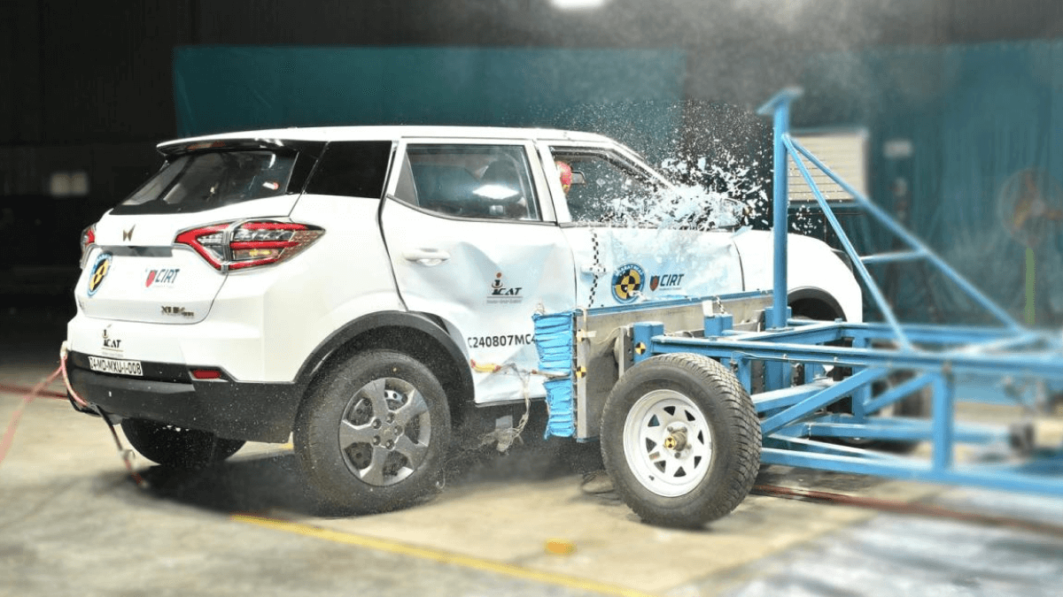 xuv 400 ev crash test 5 star bncap