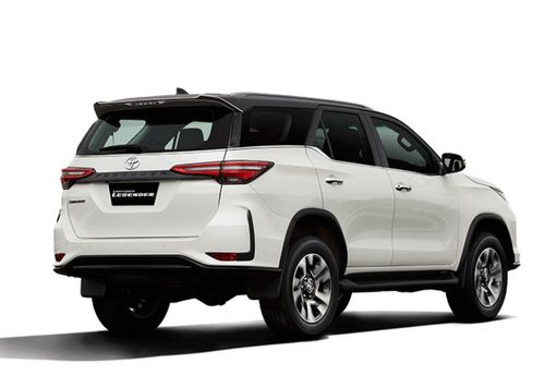 Toyota Fortuner Legender