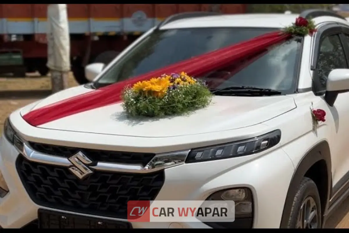 white fronx wedding car