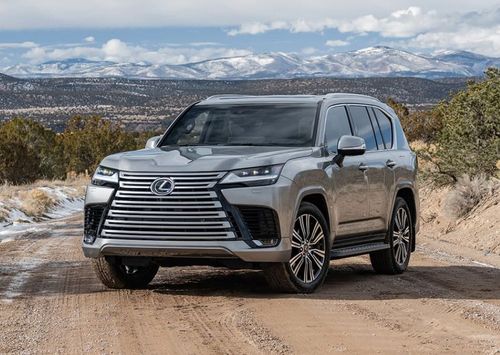 Lexus LX