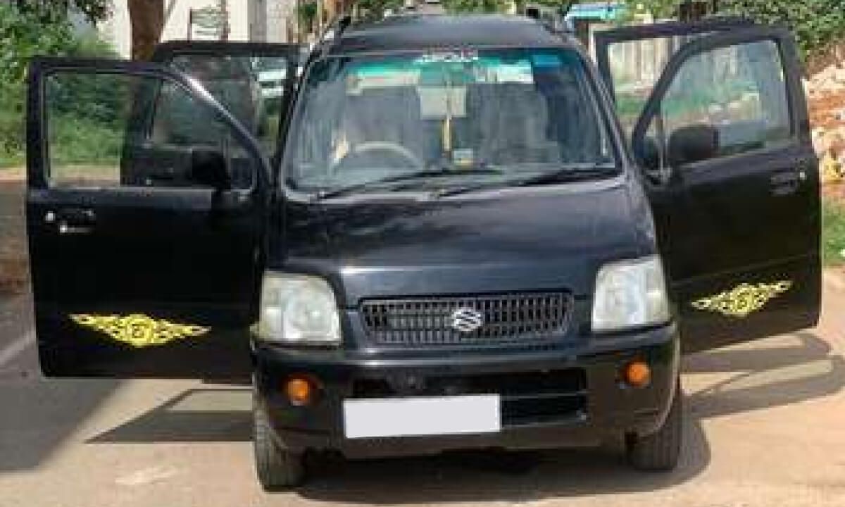 wagon r 1999 black color 