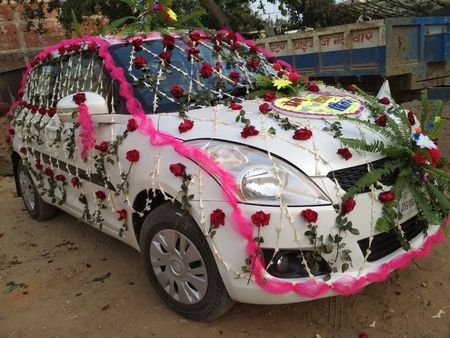 Just Married and Not-So-Scratched: Essential Guide to Marriage Car Decoration